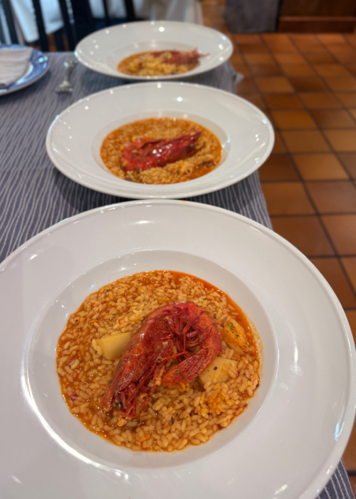 Restaurante Maluquer Quattro arroz meloso con gamba roja en Valencia